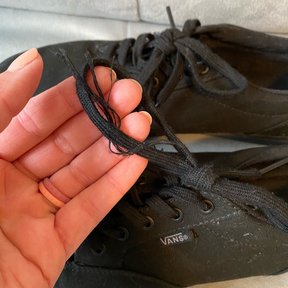 Vans - Picture 2 of 3